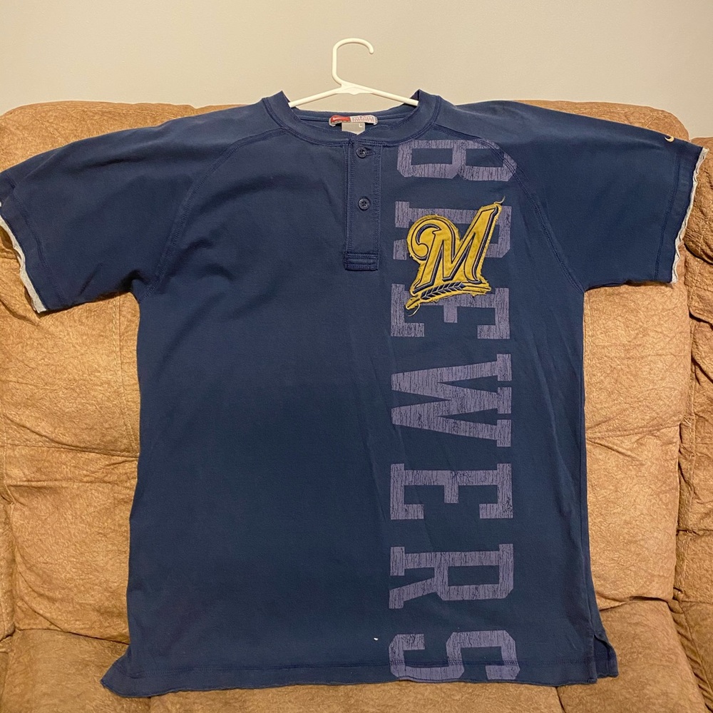 Milwaukee Brewers shirt